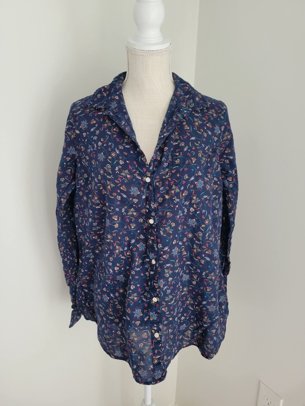 Old Navy Navy Floral Print Classic Button Shirt